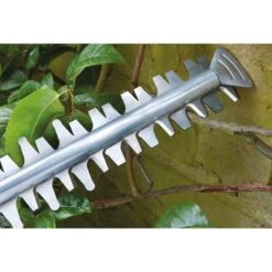 Bosch Akku-Heckenschere Easy HedgeCut 18-45 Solo -ALTERNATE Bosch Akku Heckenschere Easy HedgeCut 18 45 solo@@1827019 2