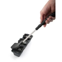 Broil King Eis-Reinigungsbürste, Grill-Reinigungsbürste (schwarz/edelstahl, Mit 3 Eishaltern) -ALTERNATE Broil King Eis Reinigungsb rste Grill Reinigungsb rste@@100138653 2