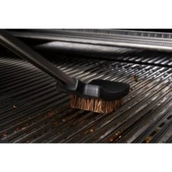 Broil King Palmyra-Reinigungsbürste Baron, Grill-Reinigungsbürste (schwarz/edelstahl, Inkl. Ersatzkopf) -ALTERNATE Broil King Palmyra Reinigungsb rste Baron Grill Reinigungsb rste@@100138655 8