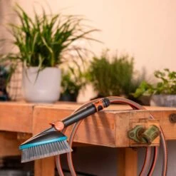 GARDENA Cleansystem Handbürste M Soft, Waschbürste (grau/türkis, Umlaufende Weichkunststoffleiste) -ALTERNATE GARDENA Cleansystem Handb rste M soft Waschb rste@@100025431 6