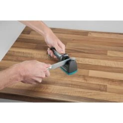 GARDENA Schleifgerät Für Messer Und Äxte, Messerschärfer -ALTERNATE GARDENA Schleifger t f r Messer und xte Messersch rfer@@9hihau00 2