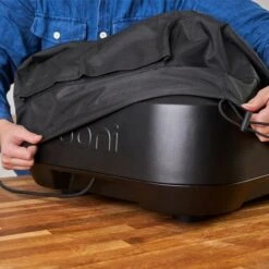 Ooni Haube Für Ooni Volt 12, Schutzhaube (schwarz/grau) -ALTERNATE Ooni Haube f r Ooni Volt 12 Schutzhaube@@1907147 5