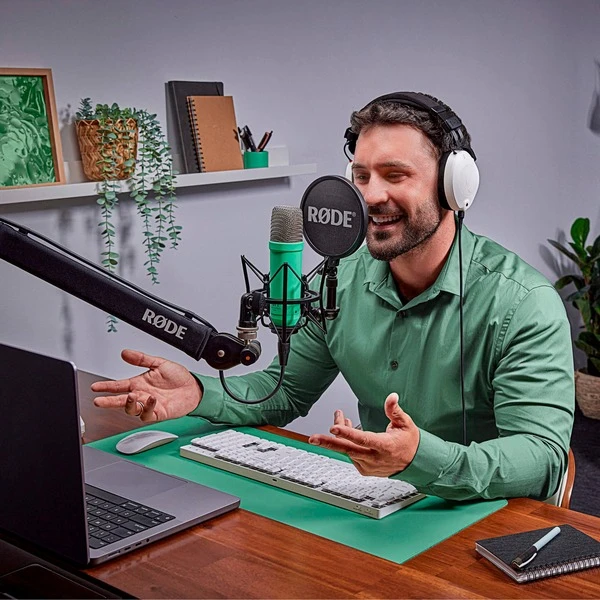 Rode Microphones NT1 Signature +XLR-Kabel+Desktop Studio Arm , Mikrofon (hellgrün, Bundle) – Bild 8