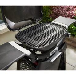 Weber Gasgrill Q 2200N Mit Premium-Rollwagen (schwarz, 4,10 KW, Mit Seitentischen) -ALTERNATE Weber Gasgrill Q 2200N mit Premium Rollwagen@@100108665 6