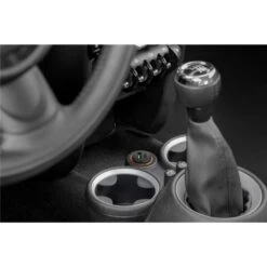 Goobay Dual-USB Auto Schnellladegerät USB-C PD (Power Delivery) -ALTERNATE goobay Dual USB Auto Schnellladeger t USB C PD Power Delivery @@1807245 3